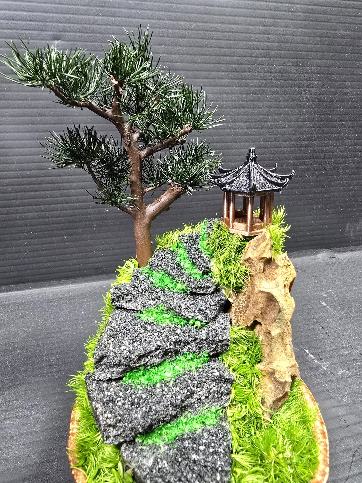 "Quiet Pavilion" - Preserved Botanical Sculpture F08
